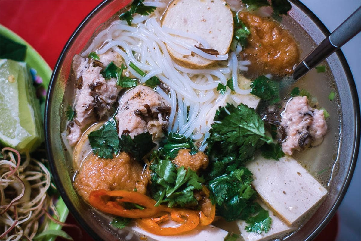 Cha Lua Five Dishes With The Versatile Vietnamese Food