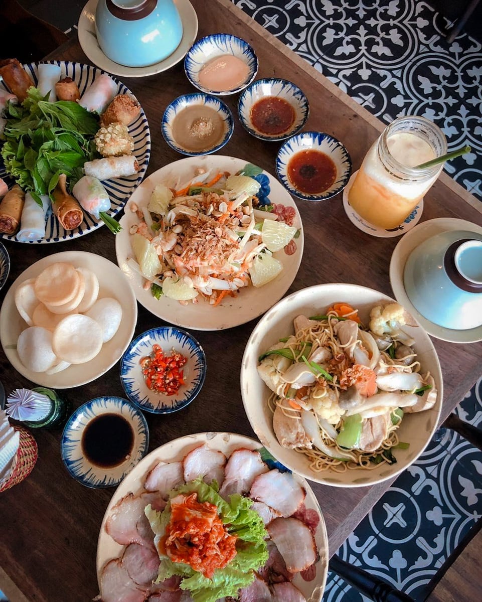 Eight Authentic Vietnamese Restaurants in Saigon - Vietcetera